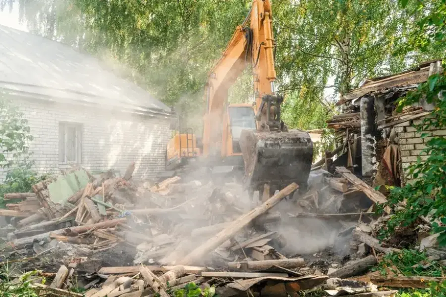 How Demolition Services Simplify Junk Removal Projects Austin, TX How Demolition Services Simplify Junk Removal Projects Austin, TX
